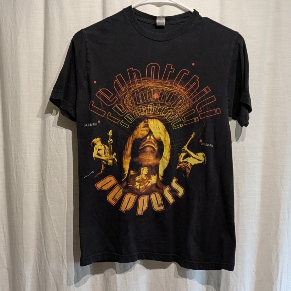 Red Hot Chili Peppers T-shirt Small